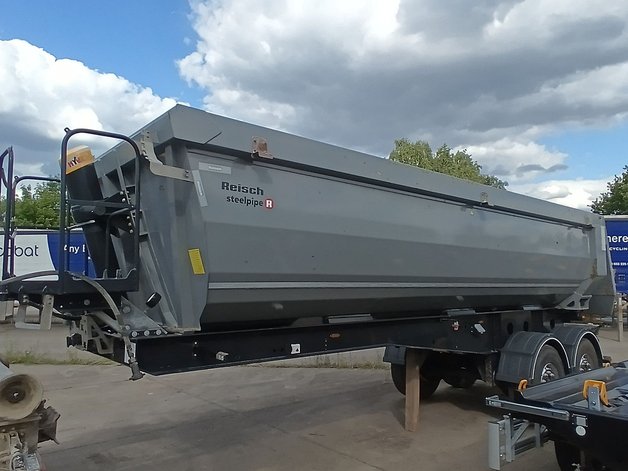 Reisch RHKS-2-SR07 25m3 2-A HARDOX ALCOA FullOption5,3t - Kiper poluprikolica: slika Reisch RHKS-2-SR07 25m3 2-A HARDOX ALCOA FullOption5,3t - Kiper poluprikolica Reisch RHKS-2-SR07 25m3 2-A HARDOX ALCOA FullOption5,3t - Kiper poluprikolica: slika Reisch RHKS-2-SR07 25m3 2-A HARDOX ALCOA FullOption5,3t - Kiper poluprikolica
