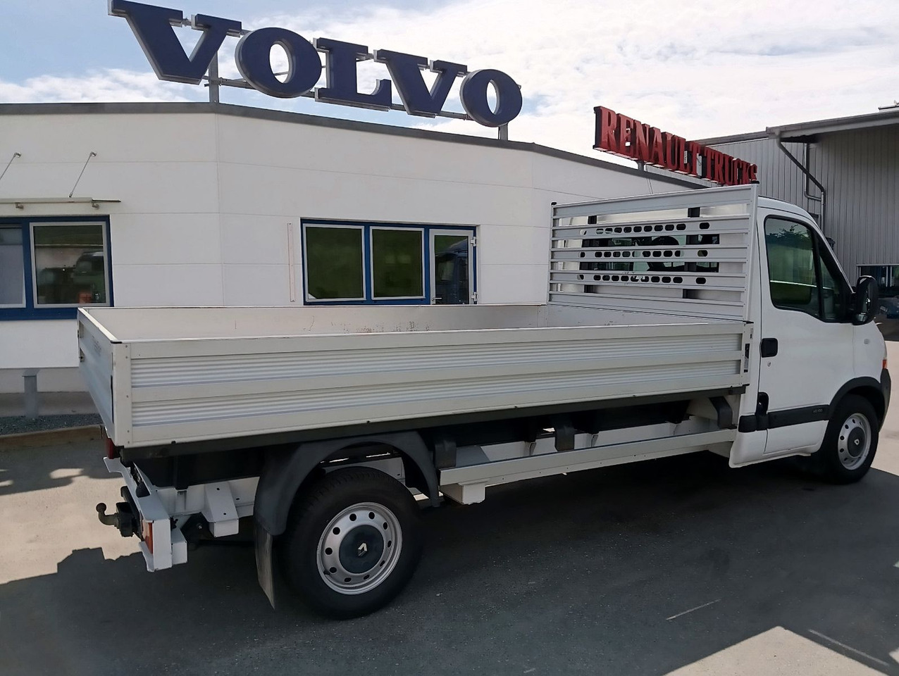 Renault MASTER 3,5t AHK, TÜV/Reifen/Bremse NEU orig.64t - Dostavno vozilo s ravnom platformom, Dostavno vozilo s dvostrukom kabinom: slika Renault MASTER 3,5t AHK, TÜV/Reifen/Bremse NEU orig.64t - Dostavno vozilo s ravnom platformom, Dostavno vozilo s dvostrukom kabinom Renault MASTER 3,5t AHK, TÜV/Reifen/Bremse NEU orig.64t - Dostavno vozilo s ravnom platformom, Dostavno vozilo s dvostrukom kabinom: slika Renault MASTER 3,5t AHK, TÜV/Reifen/Bremse NEU orig.64t - Dostavno vozilo s ravnom platformom, Dostavno vozilo s dvostrukom kabinom