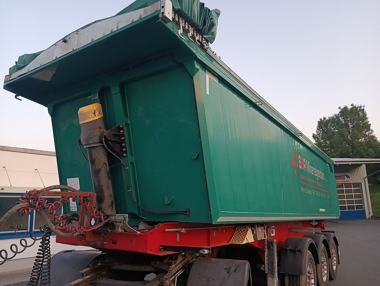Schwarzmüller 3-A Alumulde ALCOA 27m3 SAF Lift 5,4t el.Verdeck - Kiper poluprikolica: slika Schwarzmüller 3-A Alumulde ALCOA 27m3 SAF Lift 5,4t el.Verdeck - Kiper poluprikolica Schwarzmüller 3-A Alumulde ALCOA 27m3 SAF Lift 5,4t el.Verdeck - Kiper poluprikolica: slika Schwarzmüller 3-A Alumulde ALCOA 27m3 SAF Lift 5,4t el.Verdeck - Kiper poluprikolica