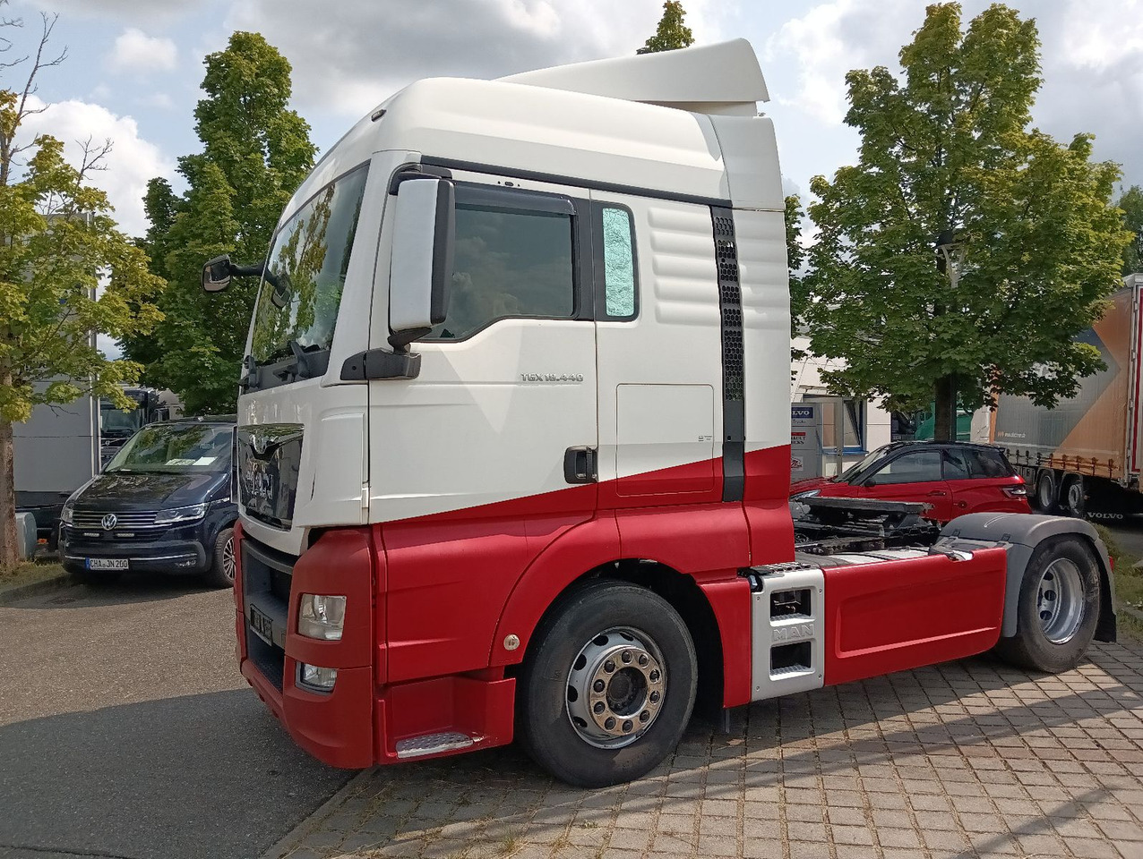 MAN TGX 18:440 BLS INTARDER Vollspoiler Reifen70-90% MAN TGX 18:440 BLS INTARDER Vollspoiler Reifen70-90% - Tegljač: slika MAN TGX 18:440 BLS INTARDER Vollspoiler Reifen70-90% MAN TGX 18:440 BLS INTARDER Vollspoiler Reifen70-90% - Tegljač MAN TGX 18:440 BLS INTARDER Vollspoiler Reifen70-90% MAN TGX 18:440 BLS INTARDER Vollspoiler Reifen70-90% - Tegljač: slika MAN TGX 18:440 BLS INTARDER Vollspoiler Reifen70-90% MAN TGX 18:440 BLS INTARDER Vollspoiler Reifen70-90% - Tegljač