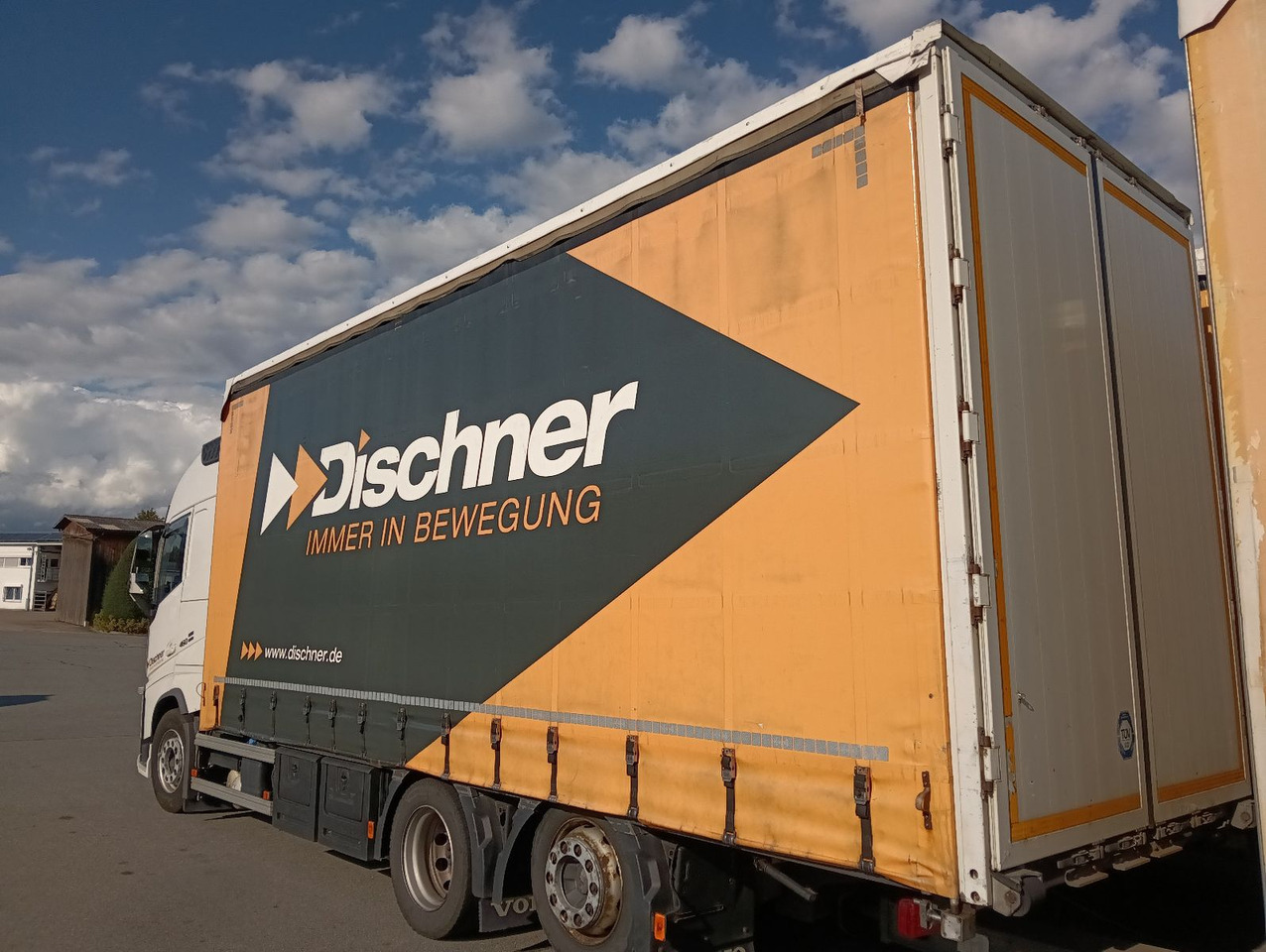 Volvo 2x JUMBO 120m3 FH460 Globe 6x2 SCHMITZ I-PARCool - Kamion s ceradom: slika Volvo 2x JUMBO 120m3 FH460 Globe 6x2 SCHMITZ I-PARCool - Kamion s ceradom Volvo 2x JUMBO 120m3 FH460 Globe 6x2 SCHMITZ I-PARCool - Kamion s ceradom: slika Volvo 2x JUMBO 120m3 FH460 Globe 6x2 SCHMITZ I-PARCool - Kamion s ceradom