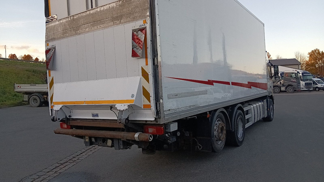 Kamion hladnjača Volvo FM13-460 EEV 6x2R CarrierSupra550 7,3m LBW1.5t: slika Kamion hladnjača Volvo FM13-460 EEV 6x2R CarrierSupra550 7,3m LBW1.5t Kamion hladnjača Volvo FM13-460 EEV 6x2R CarrierSupra550 7,3m LBW1.5t: slika Kamion hladnjača Volvo FM13-460 EEV 6x2R CarrierSupra550 7,3m LBW1.5t