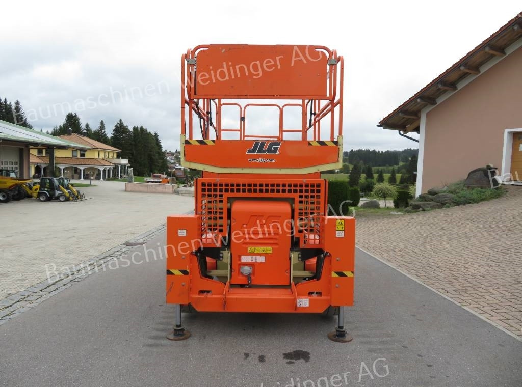 JLG 3369 LE - Škarasta podizna platforma: slika JLG 3369 LE - Škarasta podizna platforma JLG 3369 LE - Škarasta podizna platforma: slika JLG 3369 LE - Škarasta podizna platforma