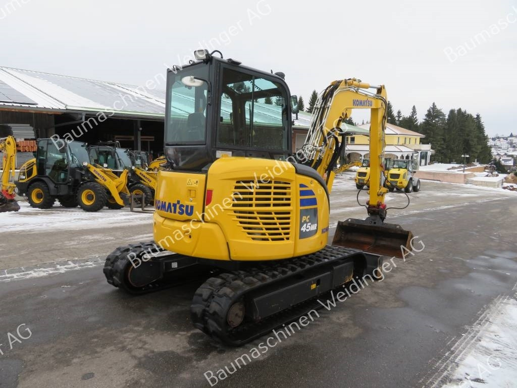 Komatsu PC 45 MR-5 - Mini bager: slika Komatsu PC 45 MR-5 - Mini bager Komatsu PC 45 MR-5 - Mini bager: slika Komatsu PC 45 MR-5 - Mini bager