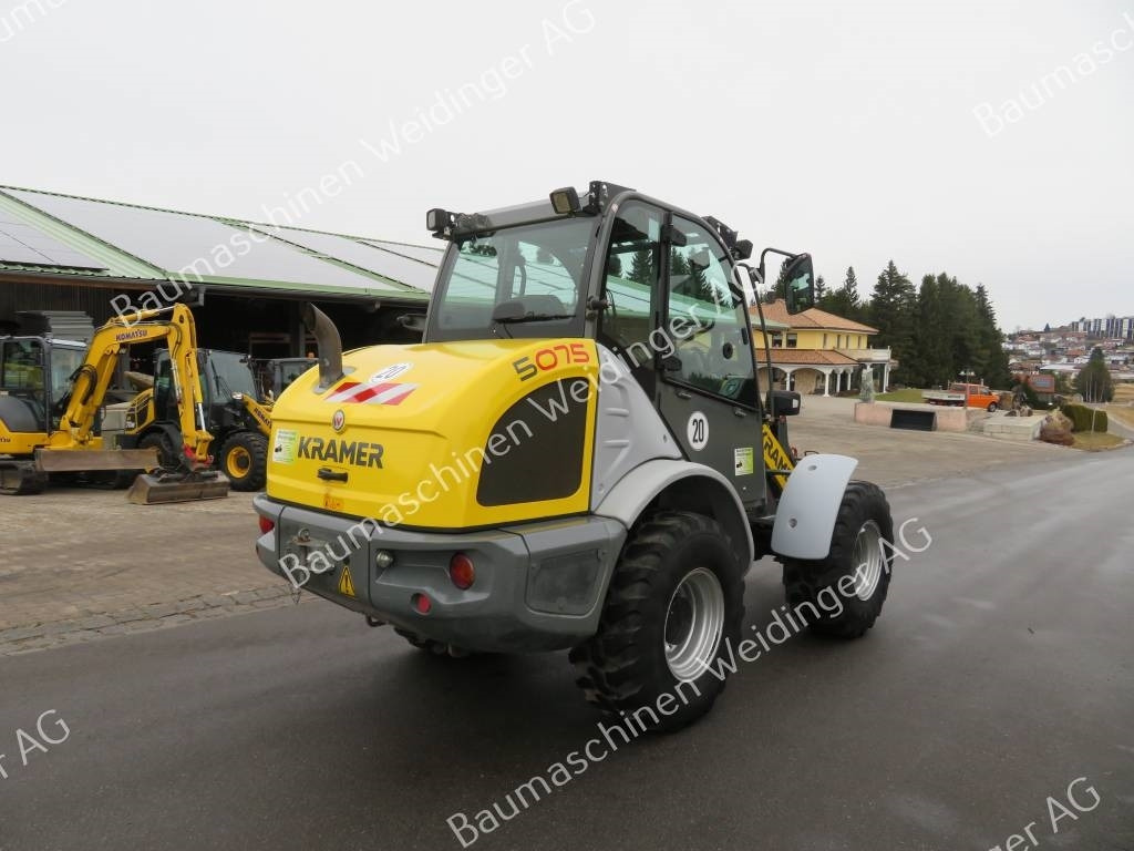 Kramer 5075 - Utovarivač na kotačima: slika Kramer 5075 - Utovarivač na kotačima Kramer 5075 - Utovarivač na kotačima: slika Kramer 5075 - Utovarivač na kotačima