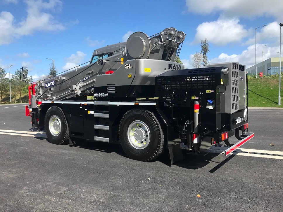 KATO CR-250Rv - 25 Ton City Crane - Autodizalica: slika KATO CR-250Rv - 25 Ton City Crane - Autodizalica KATO CR-250Rv - 25 Ton City Crane - Autodizalica: slika KATO CR-250Rv - 25 Ton City Crane - Autodizalica