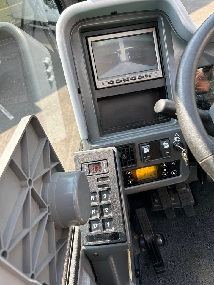 Autodizalica KATO CR250RV - 25 Ton City Crane - New Condition: slika Autodizalica KATO CR250RV - 25 Ton City Crane - New Condition