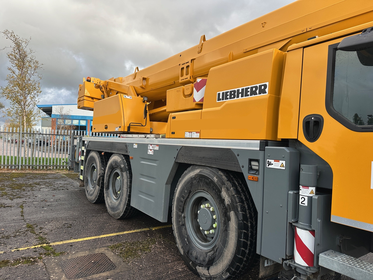 LIEBHERR LTM1060-3.1 - In Brand New Condition, Only 997 Hours - Autodizalica za sve terene: slika LIEBHERR LTM1060-3.1 - In Brand New Condition, Only 997 Hours - Autodizalica za sve terene LIEBHERR LTM1060-3.1 - In Brand New Condition, Only 997 Hours - Autodizalica za sve terene: slika LIEBHERR LTM1060-3.1 - In Brand New Condition, Only 997 Hours - Autodizalica za sve terene
