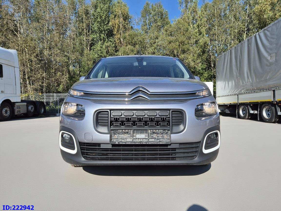 CITROEN Berlingo - Automobil: slika CITROEN Berlingo - Automobil CITROEN Berlingo - Automobil: slika CITROEN Berlingo - Automobil