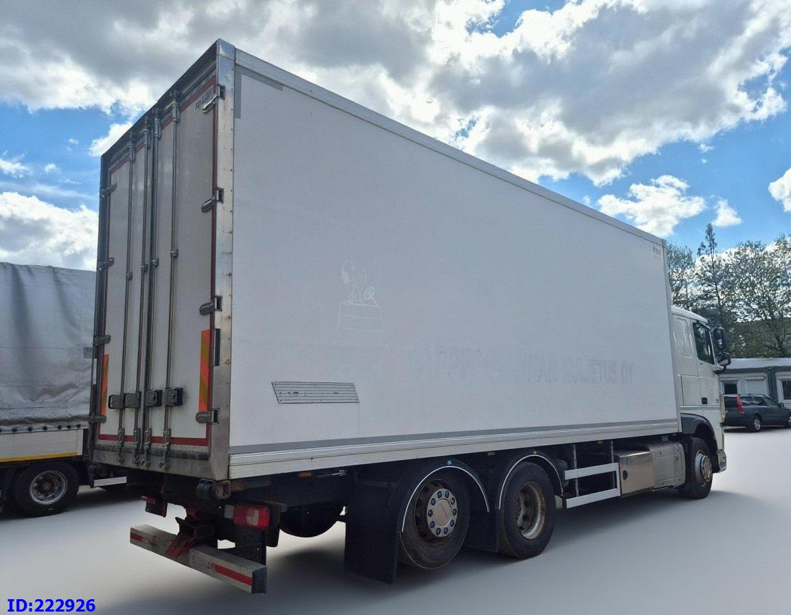 DAF XF 106 440 FAR 6x2 Euro6 - Izotermni kamion: slika DAF XF 106 440 FAR 6x2 Euro6 - Izotermni kamion DAF XF 106 440 FAR 6x2 Euro6 - Izotermni kamion: slika DAF XF 106 440 FAR 6x2 Euro6 - Izotermni kamion