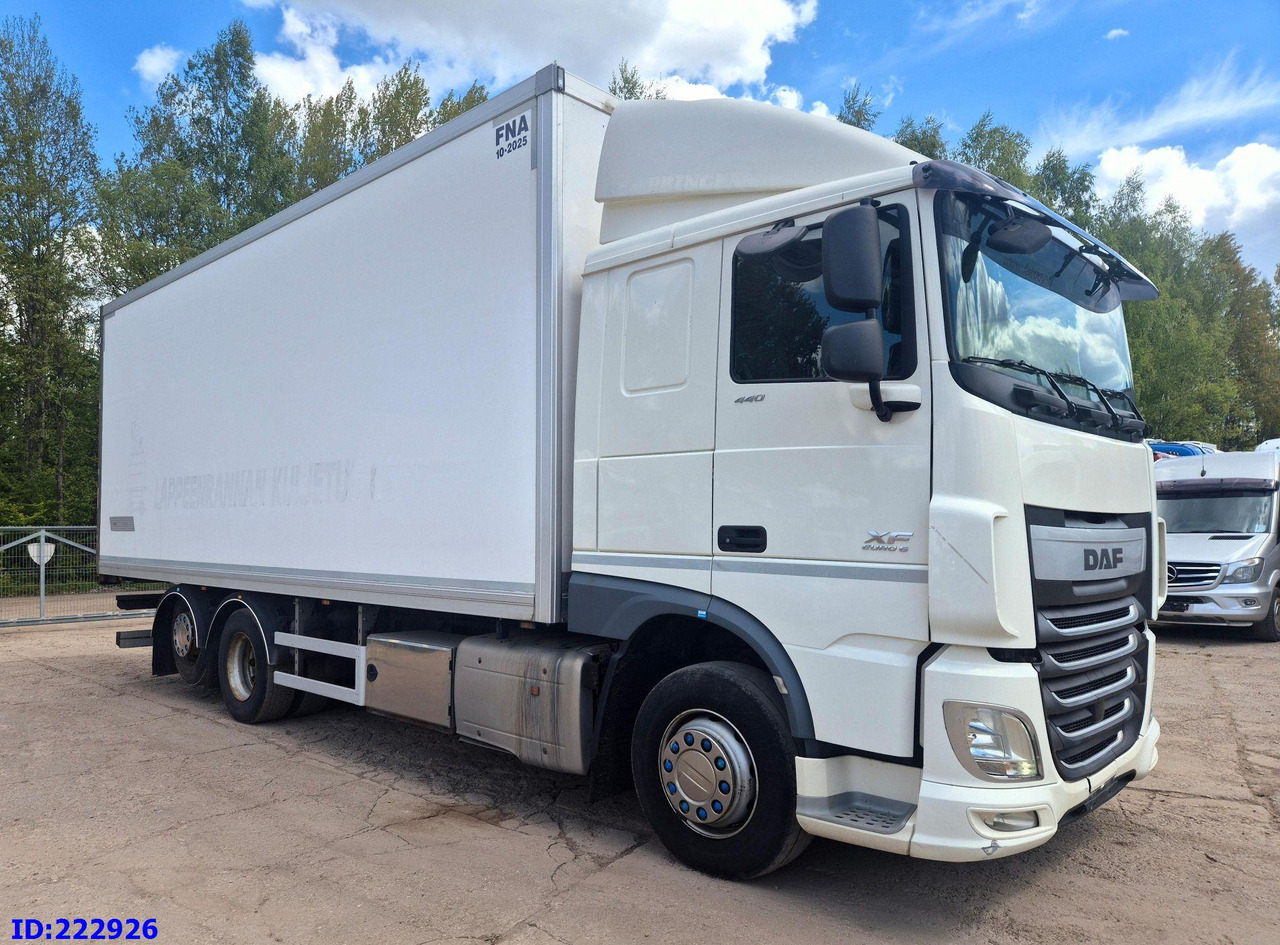 DAF XF 106 440 FAR 6x2 Euro6 - Izotermni kamion: slika DAF XF 106 440 FAR 6x2 Euro6 - Izotermni kamion DAF XF 106 440 FAR 6x2 Euro6 - Izotermni kamion: slika DAF XF 106 440 FAR 6x2 Euro6 - Izotermni kamion