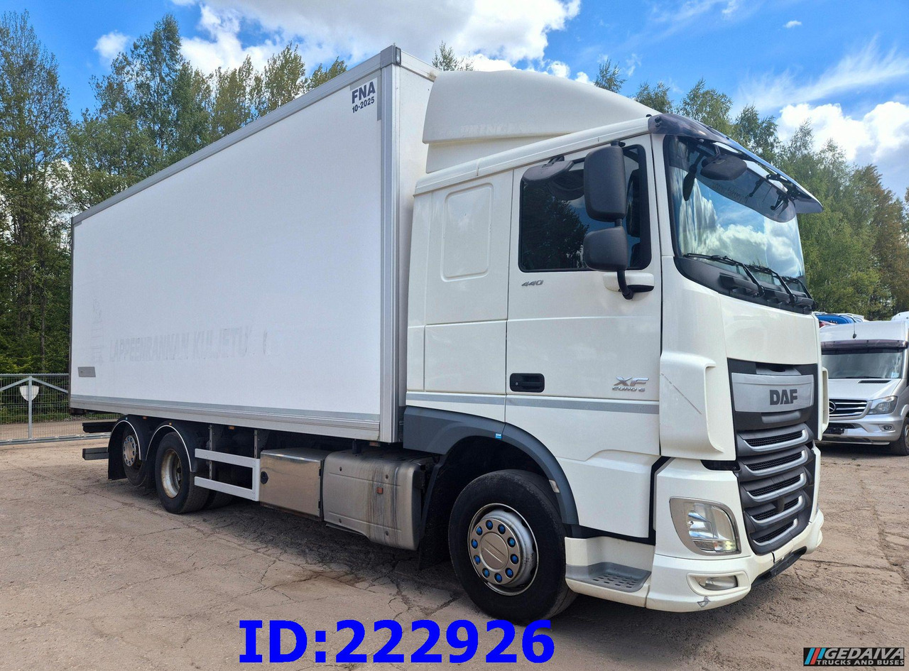 DAF XF 106 440 FAR 6x2 Euro6 - Izotermni kamion: slika DAF XF 106 440 FAR 6x2 Euro6 - Izotermni kamion DAF XF 106 440 FAR 6x2 Euro6 - Izotermni kamion: slika DAF XF 106 440 FAR 6x2 Euro6 - Izotermni kamion