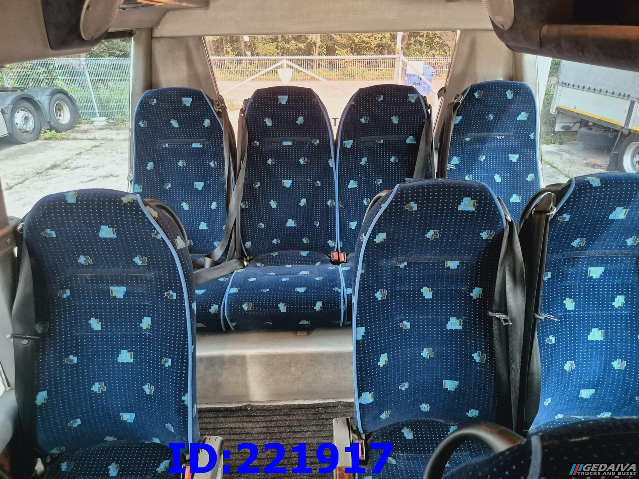 Turistički autobus FORD Sunset VIP 17-seats: slika Turistički autobus FORD Sunset VIP 17-seats