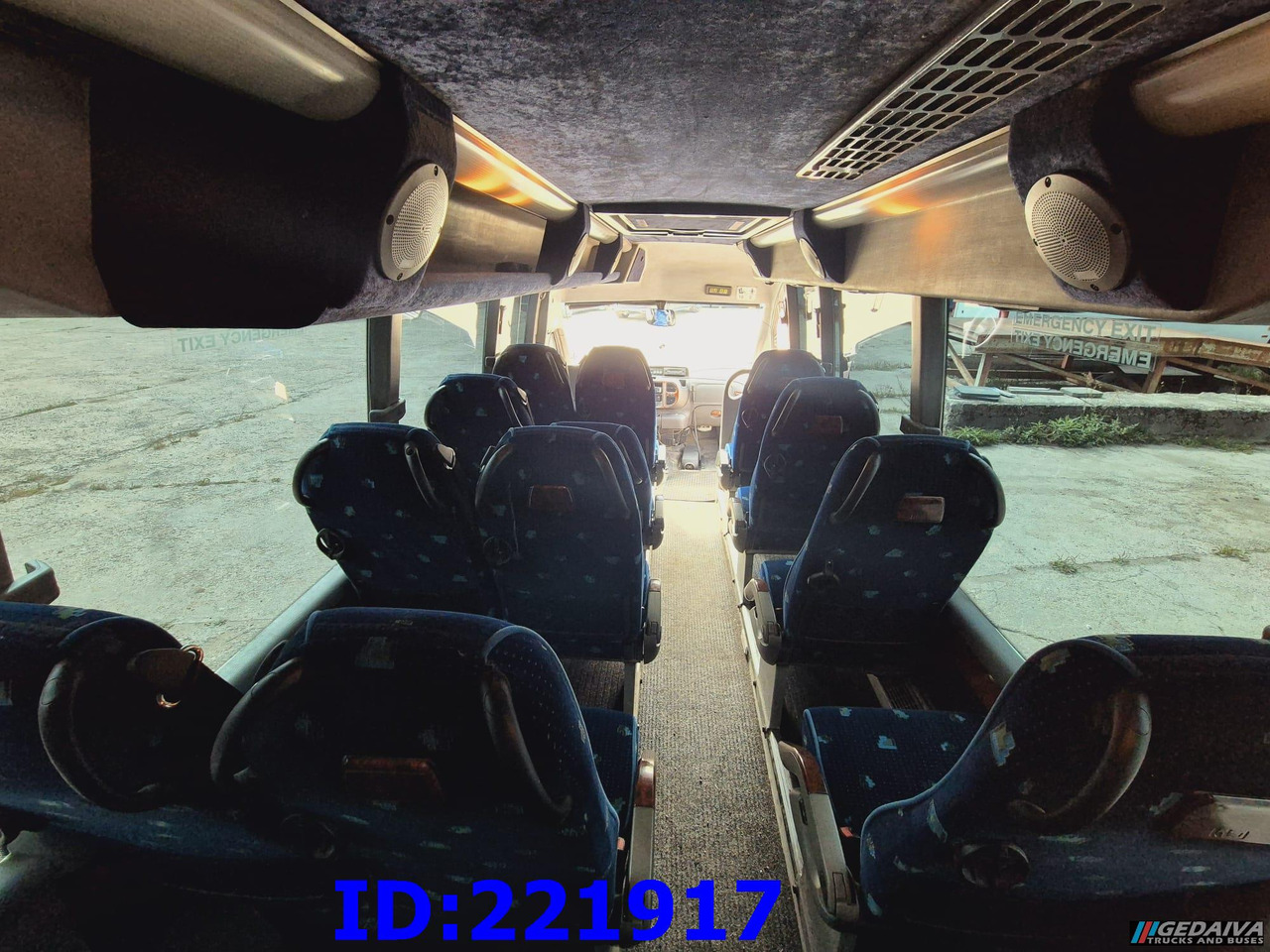 Turistički autobus FORD Sunset VIP 17-seats: slika Turistički autobus FORD Sunset VIP 17-seats