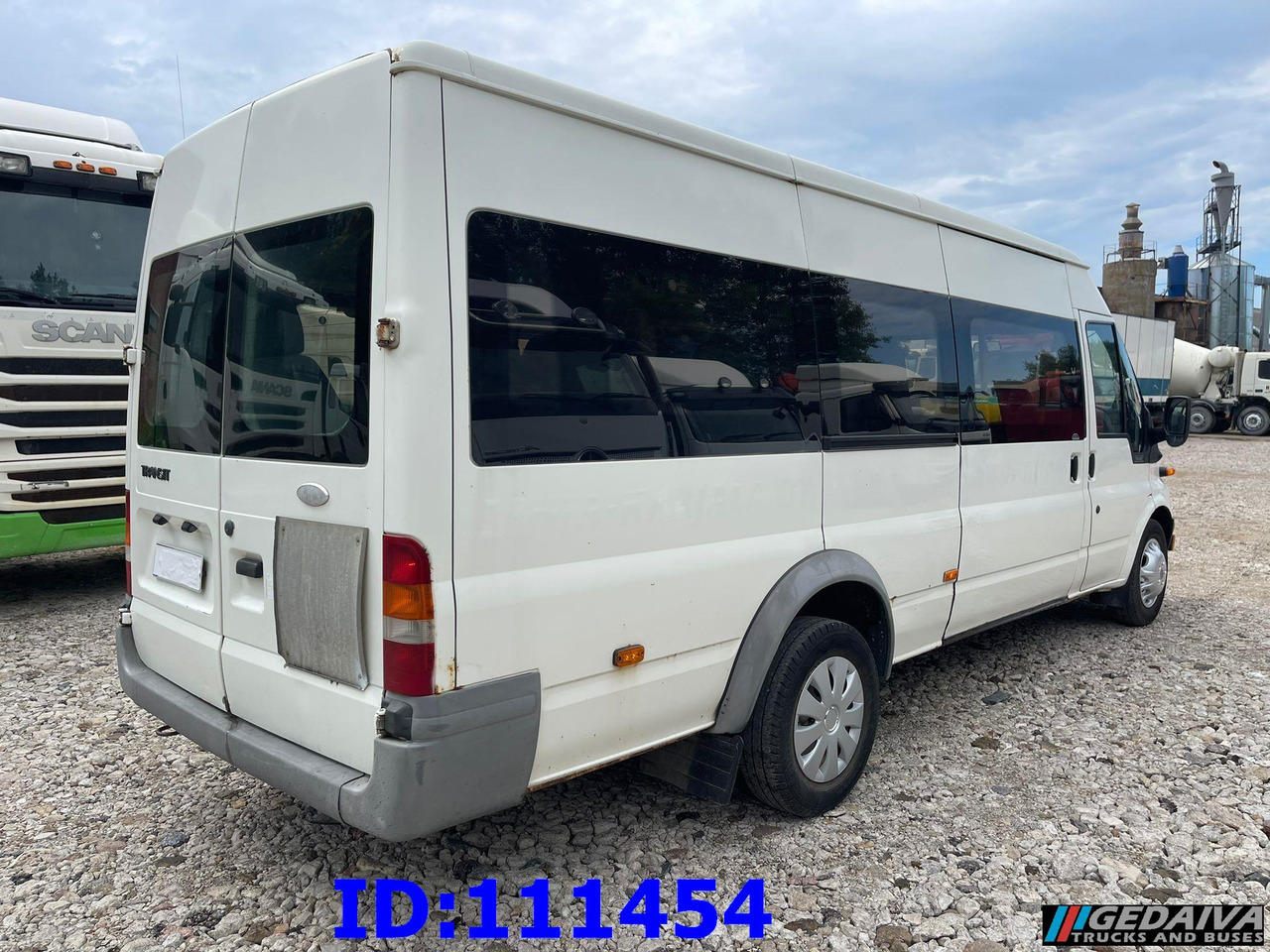 FORD Transit Manual 17-seater - Turistički autobus: slika FORD Transit Manual 17-seater - Turistički autobus FORD Transit Manual 17-seater - Turistički autobus: slika FORD Transit Manual 17-seater - Turistički autobus