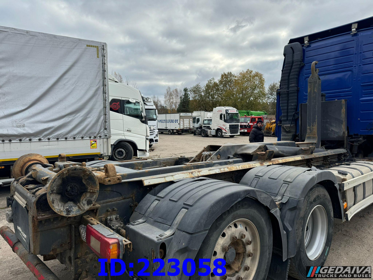 HIAB Multilift XR21S53 - Kukasta dizalica/ Sustav s proklizavajućim upravljanjem: slika HIAB Multilift XR21S53 - Kukasta dizalica/ Sustav s proklizavajućim upravljanjem HIAB Multilift XR21S53 - Kukasta dizalica/ Sustav s proklizavajućim upravljanjem: slika HIAB Multilift XR21S53 - Kukasta dizalica/ Sustav s proklizavajućim upravljanjem