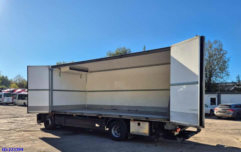 Kamion hladnjača IVECO Eurocargo 120-220 Thermoking V800  Euro6: slika Kamion hladnjača IVECO Eurocargo 120-220 Thermoking V800  Euro6