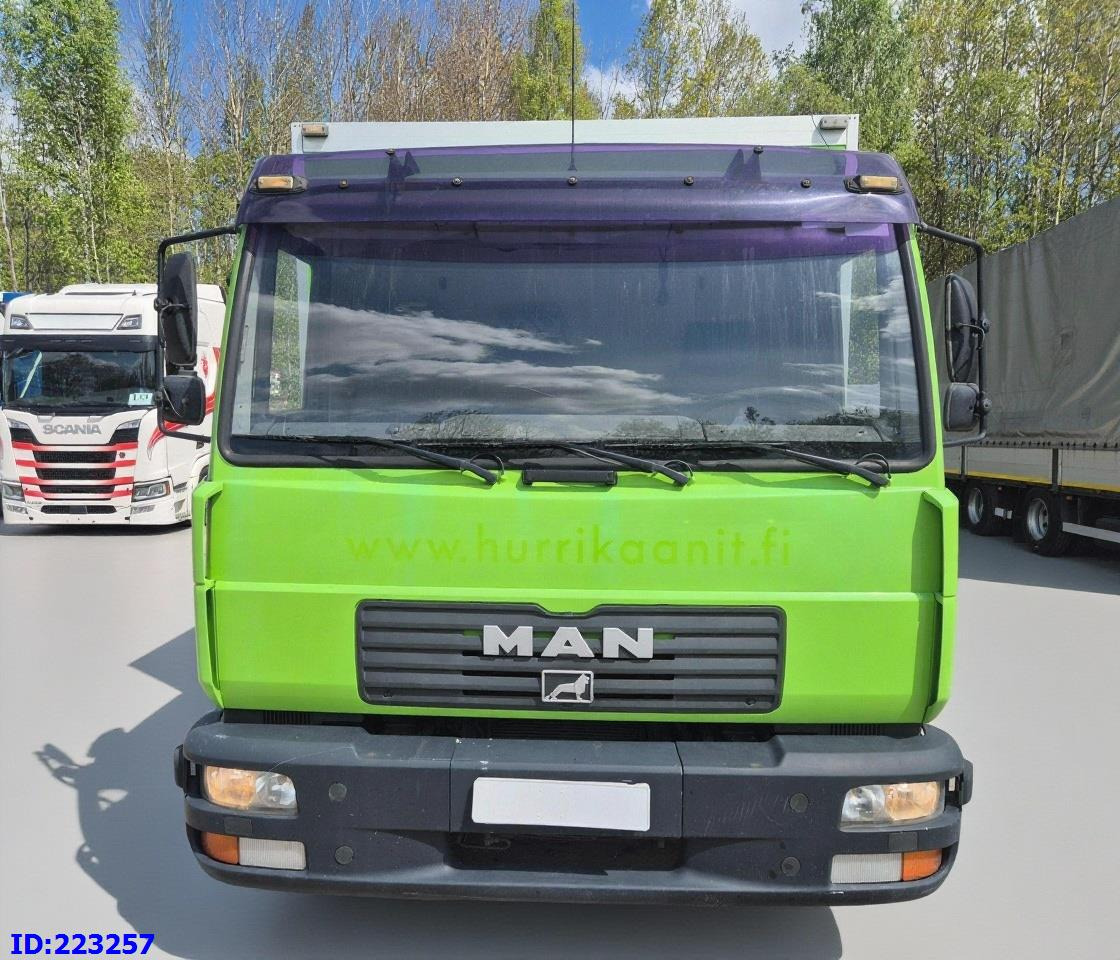MAN LE 8.150 Manual 139tkm ONLY - Kamion sandučar: slika MAN LE 8.150 Manual 139tkm ONLY - Kamion sandučar MAN LE 8.150 Manual 139tkm ONLY - Kamion sandučar: slika MAN LE 8.150 Manual 139tkm ONLY - Kamion sandučar