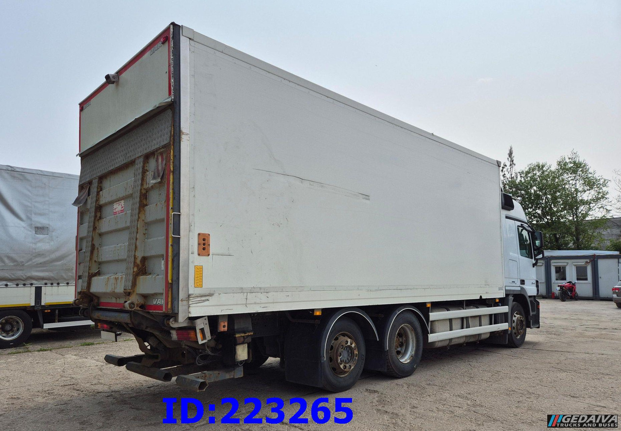 MERCEDES-BENZ Actros 2541 6x2 Retarder Open side box - Izotermni kamion: slika MERCEDES-BENZ Actros 2541 6x2 Retarder Open side box - Izotermni kamion MERCEDES-BENZ Actros 2541 6x2 Retarder Open side box - Izotermni kamion: slika MERCEDES-BENZ Actros 2541 6x2 Retarder Open side box - Izotermni kamion