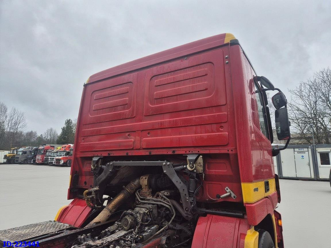 MERCEDES-BENZ Actros 2636 6X4 (3pedals) - Kamion-šasija: slika MERCEDES-BENZ Actros 2636 6X4 (3pedals) - Kamion-šasija MERCEDES-BENZ Actros 2636 6X4 (3pedals) - Kamion-šasija: slika MERCEDES-BENZ Actros 2636 6X4 (3pedals) - Kamion-šasija