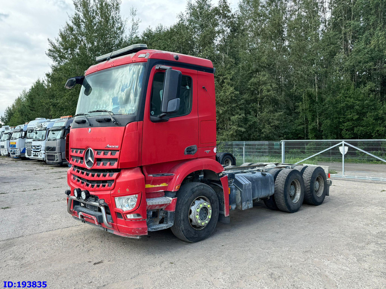 MERCEDES-BENZ Arocs 2840 6x4 Manual Euro6 - Kamion-šasija: slika MERCEDES-BENZ Arocs 2840 6x4 Manual Euro6 - Kamion-šasija MERCEDES-BENZ Arocs 2840 6x4 Manual Euro6 - Kamion-šasija: slika MERCEDES-BENZ Arocs 2840 6x4 Manual Euro6 - Kamion-šasija