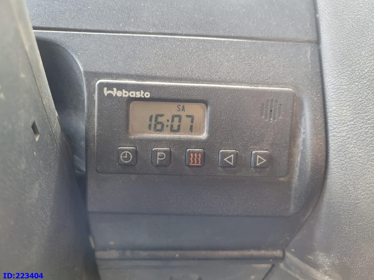 Kamion-šasija MERCEDES-BENZ Atego 2628 6x4 Full steel: slika Kamion-šasija MERCEDES-BENZ Atego 2628 6x4 Full steel Kamion-šasija MERCEDES-BENZ Atego 2628 6x4 Full steel: slika Kamion-šasija MERCEDES-BENZ Atego 2628 6x4 Full steel