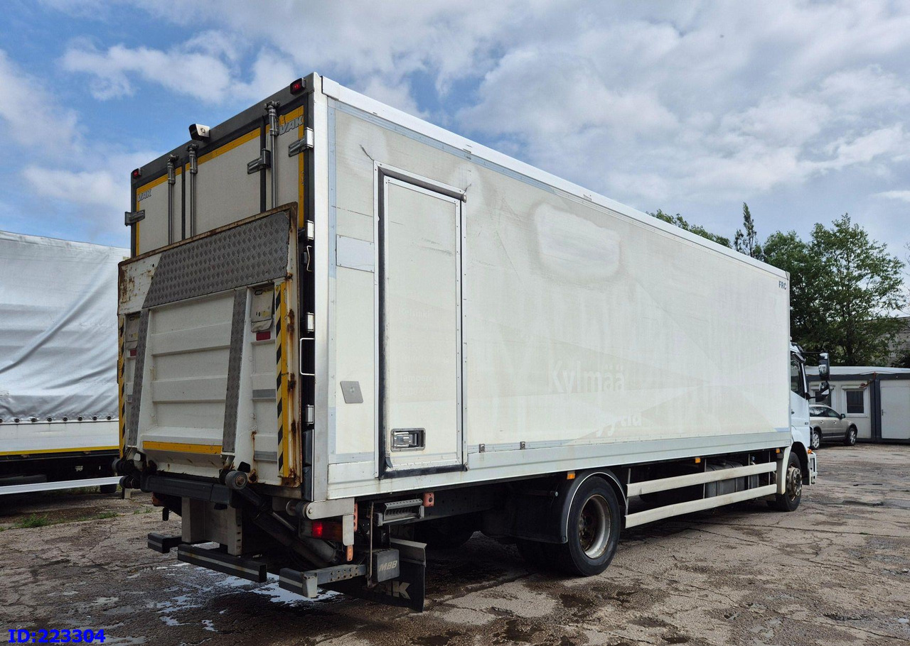 MERCEDES-BENZ Axor 1829 Euro5 - Kamion hladnjača: slika MERCEDES-BENZ Axor 1829 Euro5 - Kamion hladnjača MERCEDES-BENZ Axor 1829 Euro5 - Kamion hladnjača: slika MERCEDES-BENZ Axor 1829 Euro5 - Kamion hladnjača