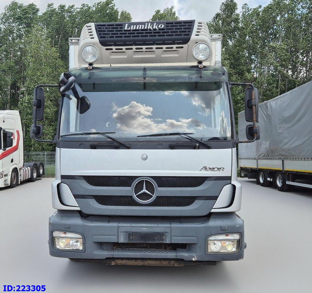MERCEDES-BENZ Axor 1829 Euro5 Manual + Tail lift - Kamion hladnjača: slika MERCEDES-BENZ Axor 1829 Euro5 Manual + Tail lift - Kamion hladnjača MERCEDES-BENZ Axor 1829 Euro5 Manual + Tail lift - Kamion hladnjača: slika MERCEDES-BENZ Axor 1829 Euro5 Manual + Tail lift - Kamion hladnjača