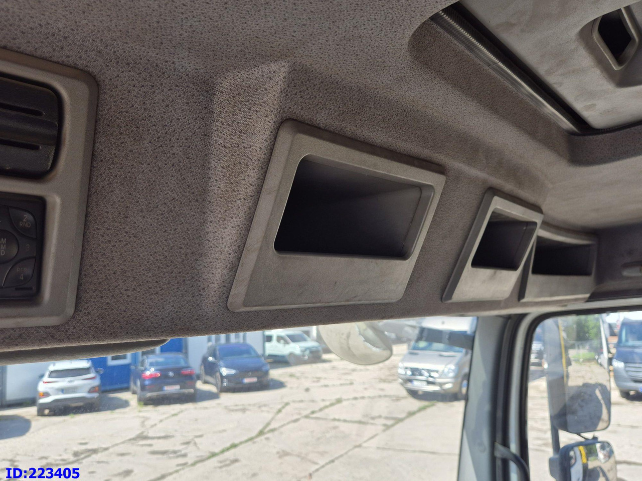 Kamion-šasija MERCEDES-BENZ Axor 2633 6x4 Full steel: slika Kamion-šasija MERCEDES-BENZ Axor 2633 6x4 Full steel