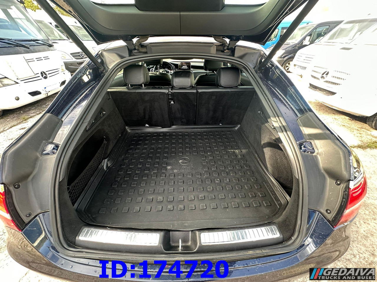 MERCEDES-BENZ GLC Coupe 220 4x4 - SUV: slika MERCEDES-BENZ GLC Coupe 220 4x4 - SUV MERCEDES-BENZ GLC Coupe 220 4x4 - SUV: slika MERCEDES-BENZ GLC Coupe 220 4x4 - SUV