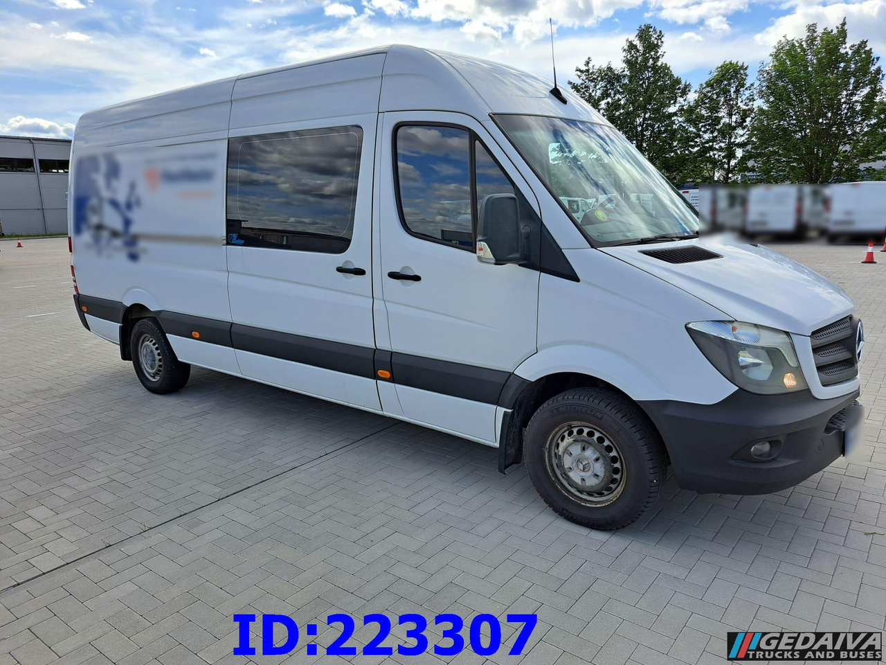 MERCEDES-BENZ Sprinter 316 Euro6 - Dostavno vozilo s dvostrukom kabinom: slika MERCEDES-BENZ Sprinter 316 Euro6 - Dostavno vozilo s dvostrukom kabinom MERCEDES-BENZ Sprinter 316 Euro6 - Dostavno vozilo s dvostrukom kabinom: slika MERCEDES-BENZ Sprinter 316 Euro6 - Dostavno vozilo s dvostrukom kabinom