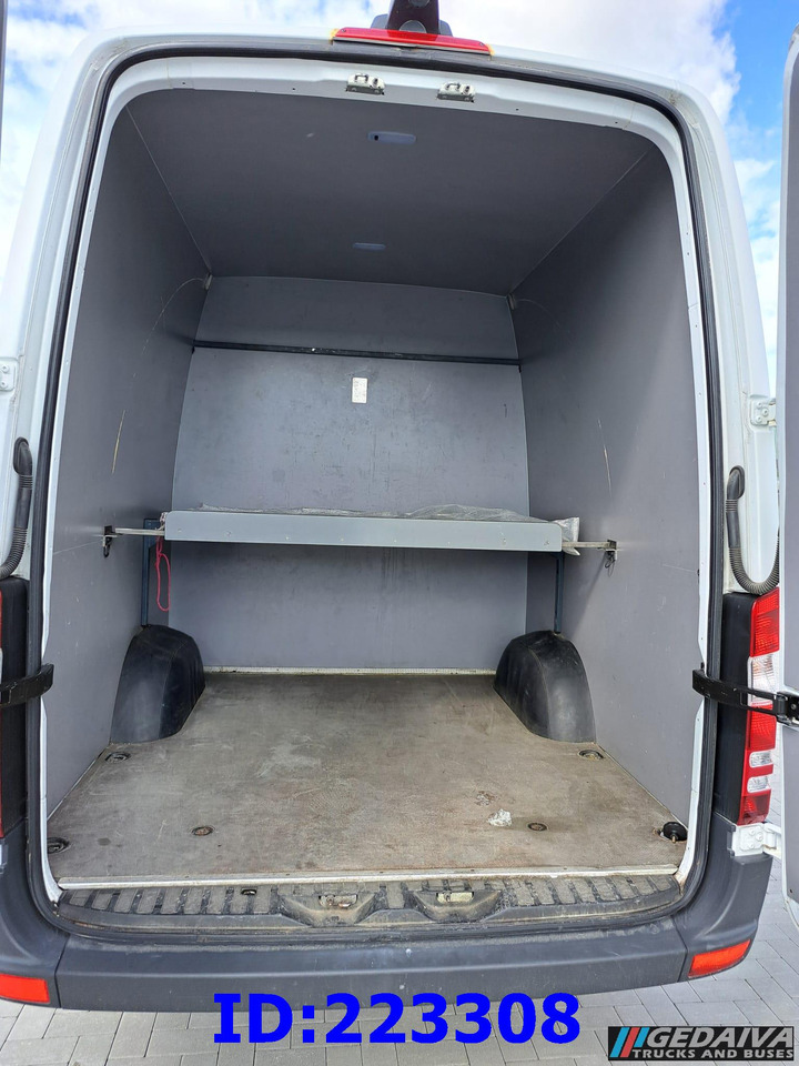 MERCEDES-BENZ Sprinter 316 Manual Euro6 - Dostavno vozilo s dvostrukom kabinom: slika MERCEDES-BENZ Sprinter 316 Manual Euro6 - Dostavno vozilo s dvostrukom kabinom MERCEDES-BENZ Sprinter 316 Manual Euro6 - Dostavno vozilo s dvostrukom kabinom: slika MERCEDES-BENZ Sprinter 316 Manual Euro6 - Dostavno vozilo s dvostrukom kabinom