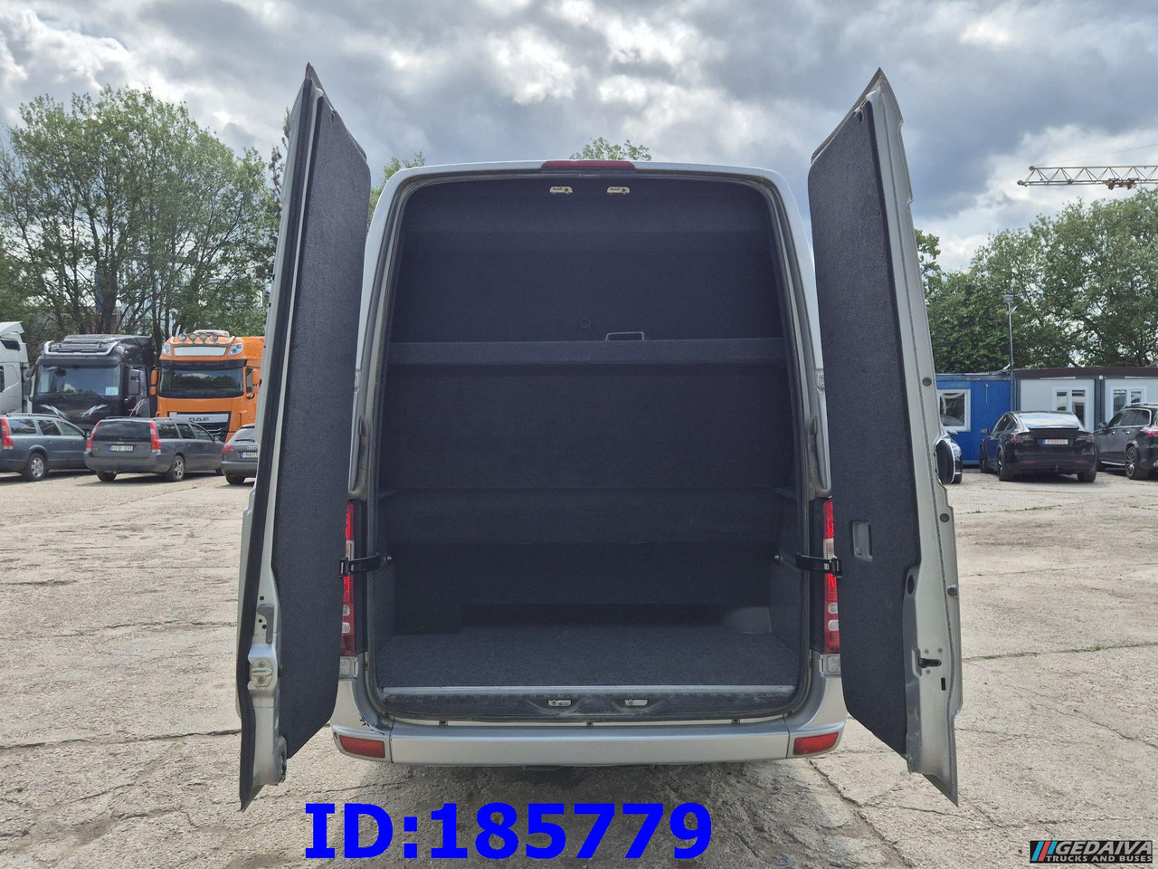 MERCEDES-BENZ Sprinter 316 - VIP - Avestark - Turistički autobus: slika MERCEDES-BENZ Sprinter 316 - VIP - Avestark - Turistički autobus MERCEDES-BENZ Sprinter 316 - VIP - Avestark - Turistički autobus: slika MERCEDES-BENZ Sprinter 316 - VIP - Avestark - Turistički autobus