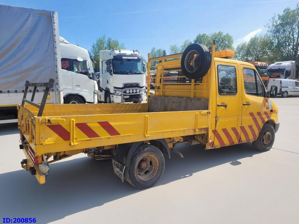 MERCEDES-BENZ Sprinter 408D - 5 Seater - Kamion s otvorenim sandukom: slika MERCEDES-BENZ Sprinter 408D - 5 Seater - Kamion s otvorenim sandukom MERCEDES-BENZ Sprinter 408D - 5 Seater - Kamion s otvorenim sandukom: slika MERCEDES-BENZ Sprinter 408D - 5 Seater - Kamion s otvorenim sandukom