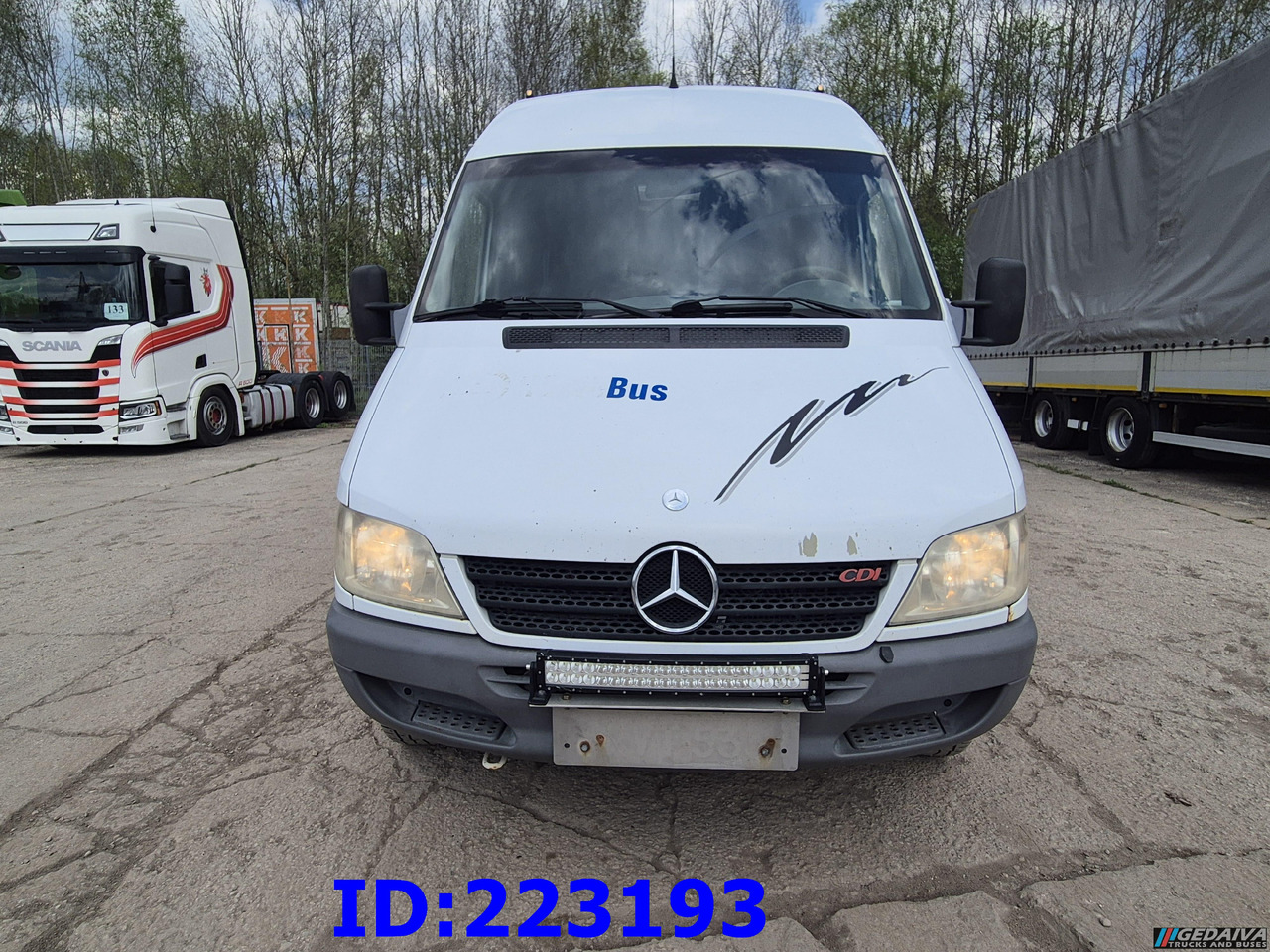 MERCEDES-BENZ Sprinter 416 VIP AC 17-seater - Turistički autobus: slika MERCEDES-BENZ Sprinter 416 VIP AC 17-seater - Turistički autobus MERCEDES-BENZ Sprinter 416 VIP AC 17-seater - Turistički autobus: slika MERCEDES-BENZ Sprinter 416 VIP AC 17-seater - Turistički autobus