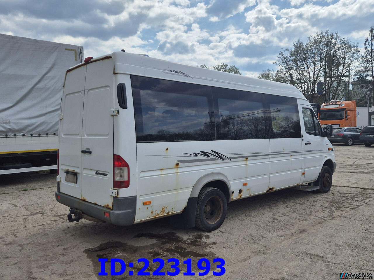 MERCEDES-BENZ Sprinter 416 VIP AC 17-seater - Turistički autobus: slika MERCEDES-BENZ Sprinter 416 VIP AC 17-seater - Turistički autobus MERCEDES-BENZ Sprinter 416 VIP AC 17-seater - Turistički autobus: slika MERCEDES-BENZ Sprinter 416 VIP AC 17-seater - Turistički autobus