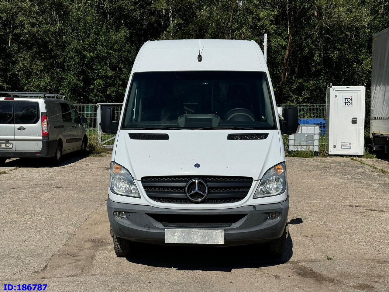 MERCEDES-BENZ Sprinter 516 - 17-seater - Euro5 - Turistički autobus: slika MERCEDES-BENZ Sprinter 516 - 17-seater - Euro5 - Turistički autobus MERCEDES-BENZ Sprinter 516 - 17-seater - Euro5 - Turistički autobus: slika MERCEDES-BENZ Sprinter 516 - 17-seater - Euro5 - Turistički autobus