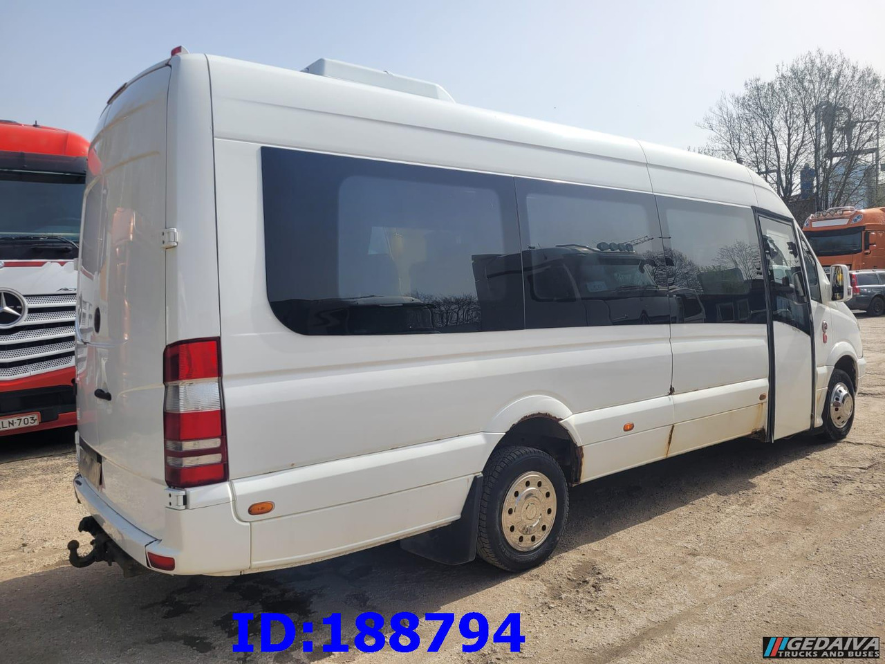 MERCEDES-BENZ Sprinter 518 - Kasten VIP - 20 Seater - Turistički autobus: slika MERCEDES-BENZ Sprinter 518 - Kasten VIP - 20 Seater - Turistički autobus MERCEDES-BENZ Sprinter 518 - Kasten VIP - 20 Seater - Turistički autobus: slika MERCEDES-BENZ Sprinter 518 - Kasten VIP - 20 Seater - Turistički autobus