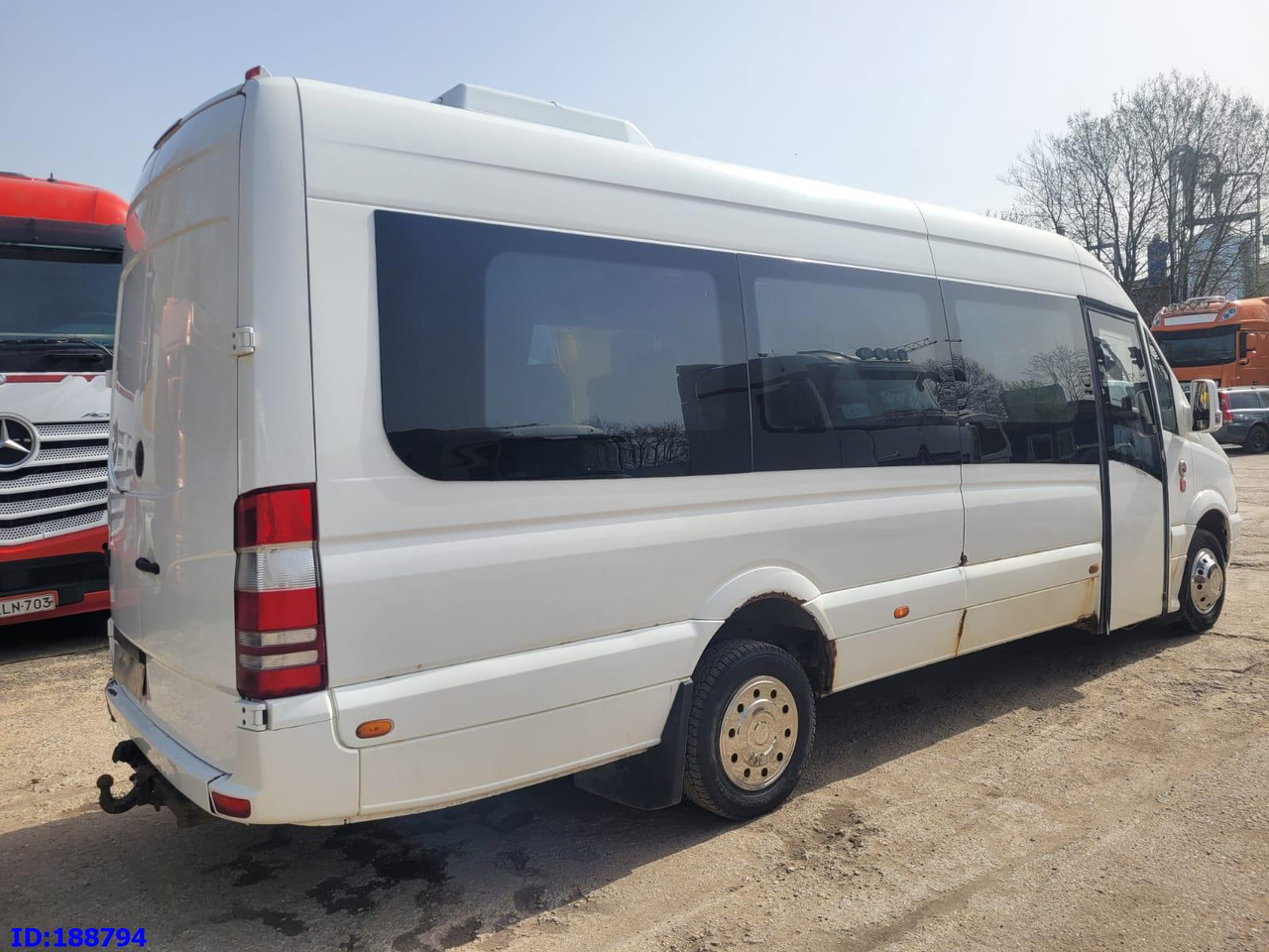 MERCEDES-BENZ Sprinter 518 - Kasten VIP - 20 Seater - Turistički autobus: slika MERCEDES-BENZ Sprinter 518 - Kasten VIP - 20 Seater - Turistički autobus MERCEDES-BENZ Sprinter 518 - Kasten VIP - 20 Seater - Turistički autobus: slika MERCEDES-BENZ Sprinter 518 - Kasten VIP - 20 Seater - Turistički autobus