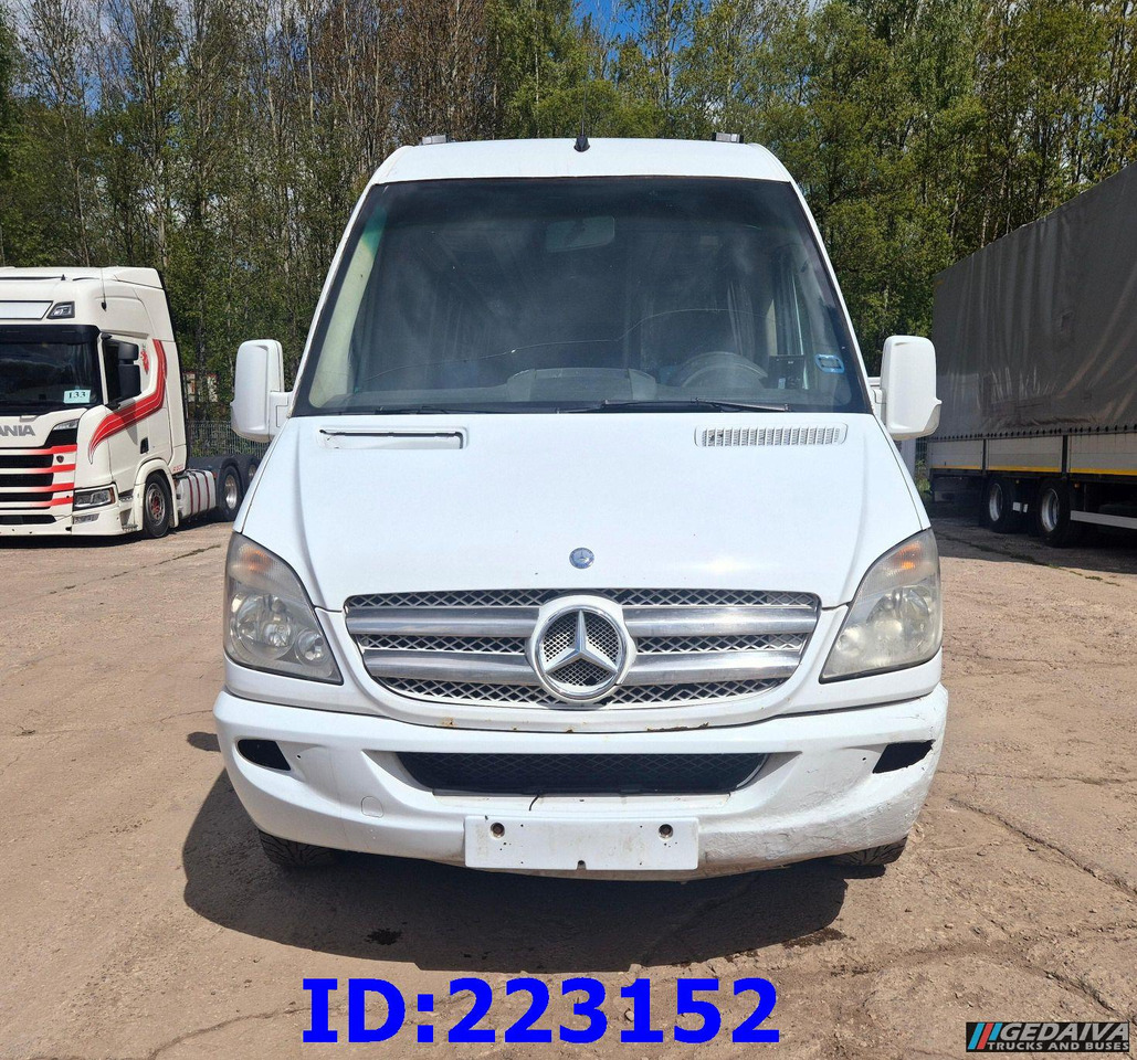 MERCEDES-BENZ Sprinter 518-VIP- 17 places - Turistički autobus: slika MERCEDES-BENZ Sprinter 518-VIP- 17 places - Turistički autobus MERCEDES-BENZ Sprinter 518-VIP- 17 places - Turistički autobus: slika MERCEDES-BENZ Sprinter 518-VIP- 17 places - Turistički autobus