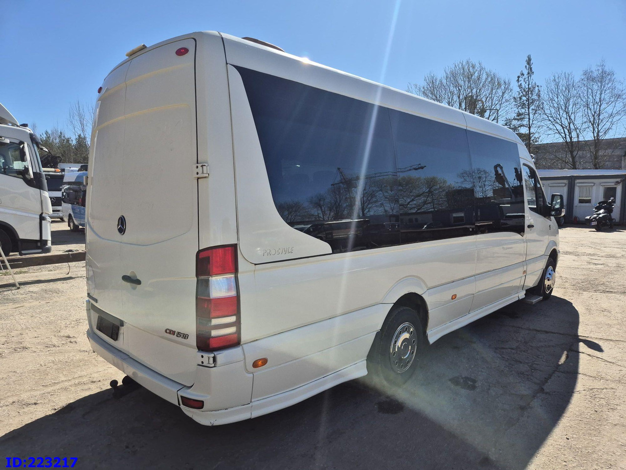MERCEDES-BENZ Sprinter 518 VIP Prostyle 17-Place (Motor defekt) - Turistički autobus: slika MERCEDES-BENZ Sprinter 518 VIP Prostyle 17-Place (Motor defekt) - Turistički autobus MERCEDES-BENZ Sprinter 518 VIP Prostyle 17-Place (Motor defekt) - Turistički autobus: slika MERCEDES-BENZ Sprinter 518 VIP Prostyle 17-Place (Motor defekt) - Turistički autobus