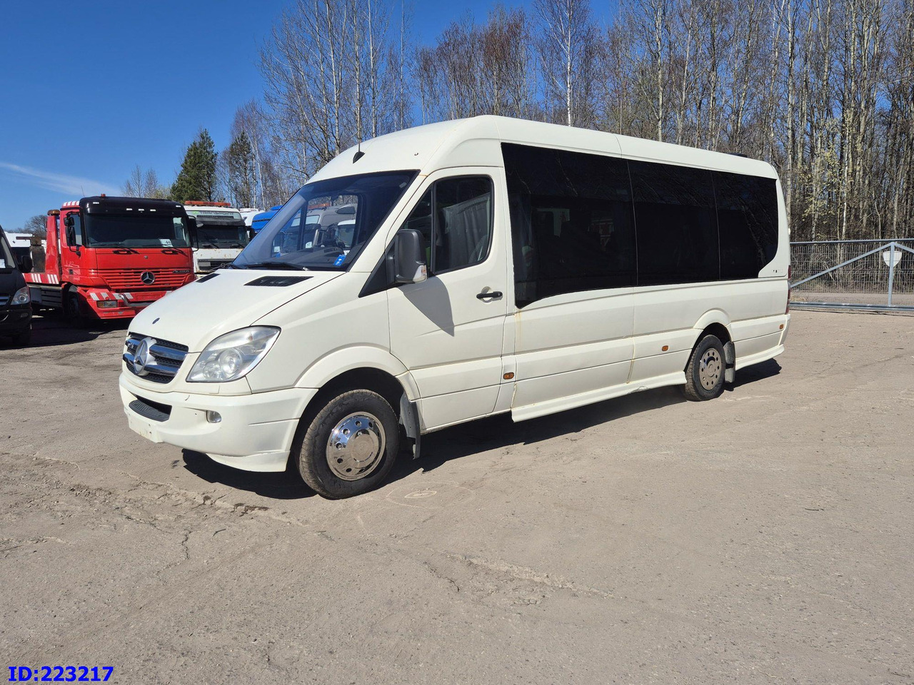 MERCEDES-BENZ Sprinter 518 VIP Prostyle 17-Place (Motor defekt) - Turistički autobus: slika MERCEDES-BENZ Sprinter 518 VIP Prostyle 17-Place (Motor defekt) - Turistički autobus MERCEDES-BENZ Sprinter 518 VIP Prostyle 17-Place (Motor defekt) - Turistički autobus: slika MERCEDES-BENZ Sprinter 518 VIP Prostyle 17-Place (Motor defekt) - Turistički autobus