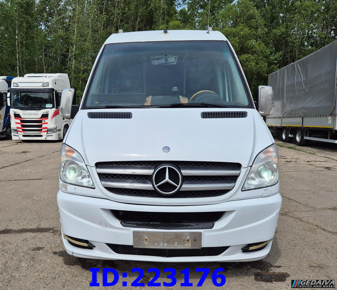 MERCEDES-BENZ Sprinter 519 VIP Luxury - Minibus, Putnički kombi: slika MERCEDES-BENZ Sprinter 519 VIP Luxury - Minibus, Putnički kombi MERCEDES-BENZ Sprinter 519 VIP Luxury - Minibus, Putnički kombi: slika MERCEDES-BENZ Sprinter 519 VIP Luxury - Minibus, Putnički kombi