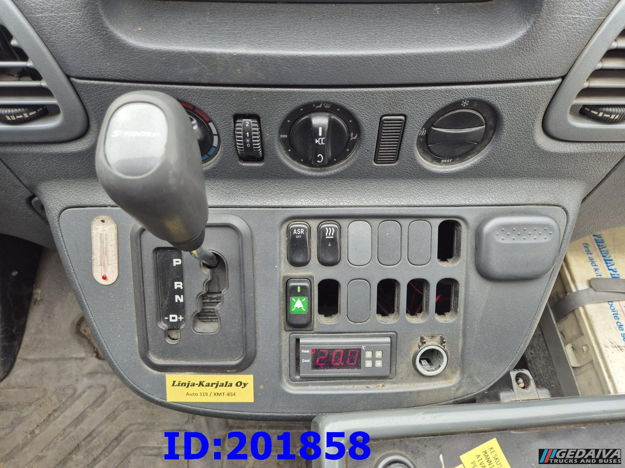 Gradski autobus MERCEDES-BENZ Sprinter 616 - 27 Place: slika Gradski autobus MERCEDES-BENZ Sprinter 616 - 27 Place