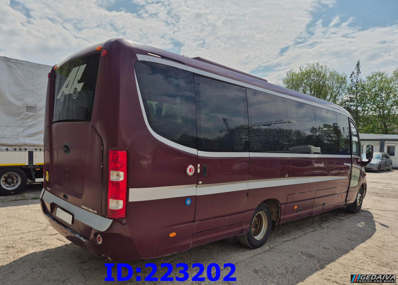 MERCEDES-BENZ Sunrider 818D Vario 33 - Seater - Turistički autobus: slika MERCEDES-BENZ Sunrider 818D Vario 33 - Seater - Turistički autobus MERCEDES-BENZ Sunrider 818D Vario 33 - Seater - Turistički autobus: slika MERCEDES-BENZ Sunrider 818D Vario 33 - Seater - Turistički autobus