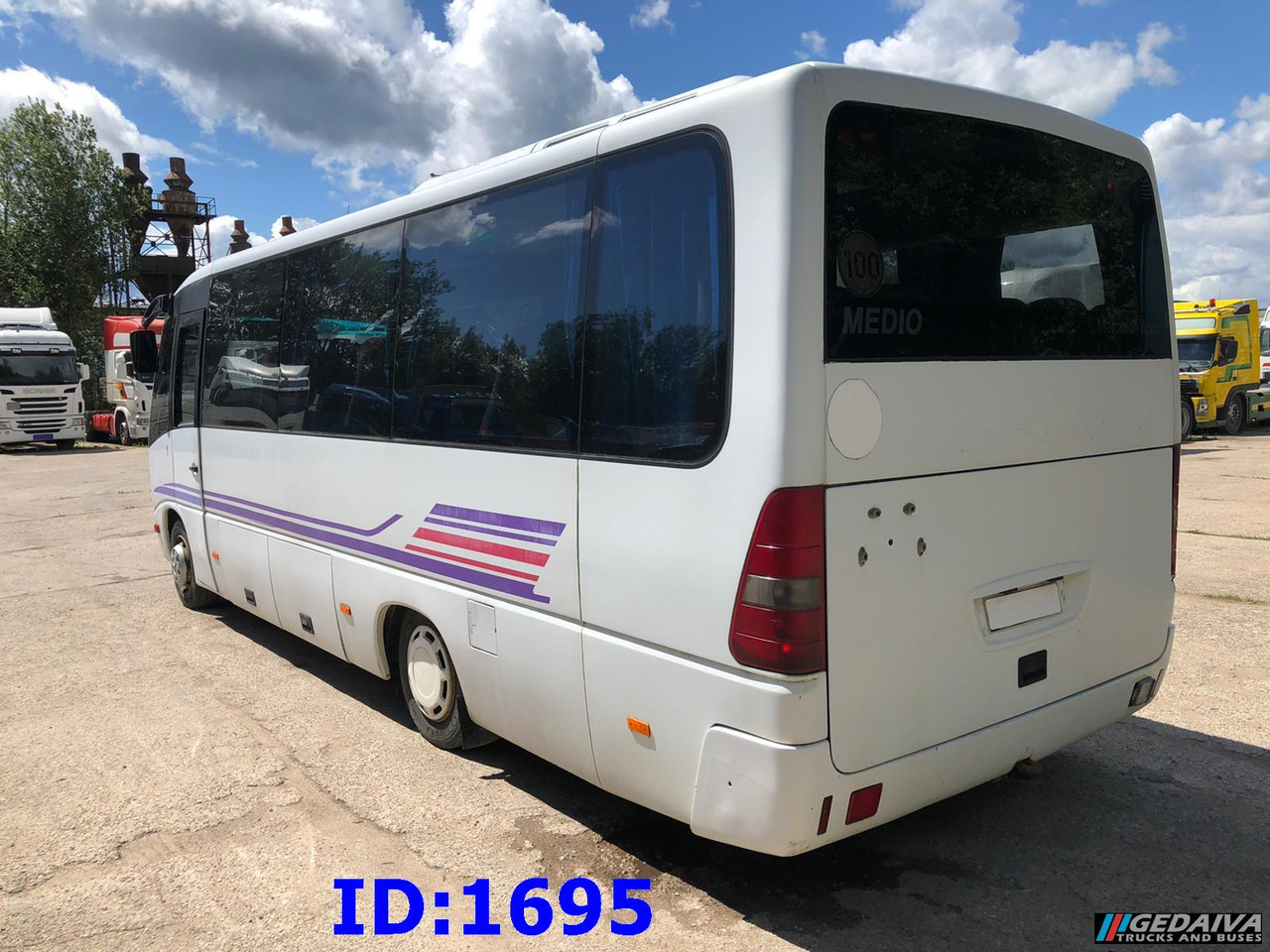 MERCEDES-BENZ Vario Medio 815 30-Seater - Turistički autobus: slika MERCEDES-BENZ Vario Medio 815 30-Seater - Turistički autobus MERCEDES-BENZ Vario Medio 815 30-Seater - Turistički autobus: slika MERCEDES-BENZ Vario Medio 815 30-Seater - Turistički autobus