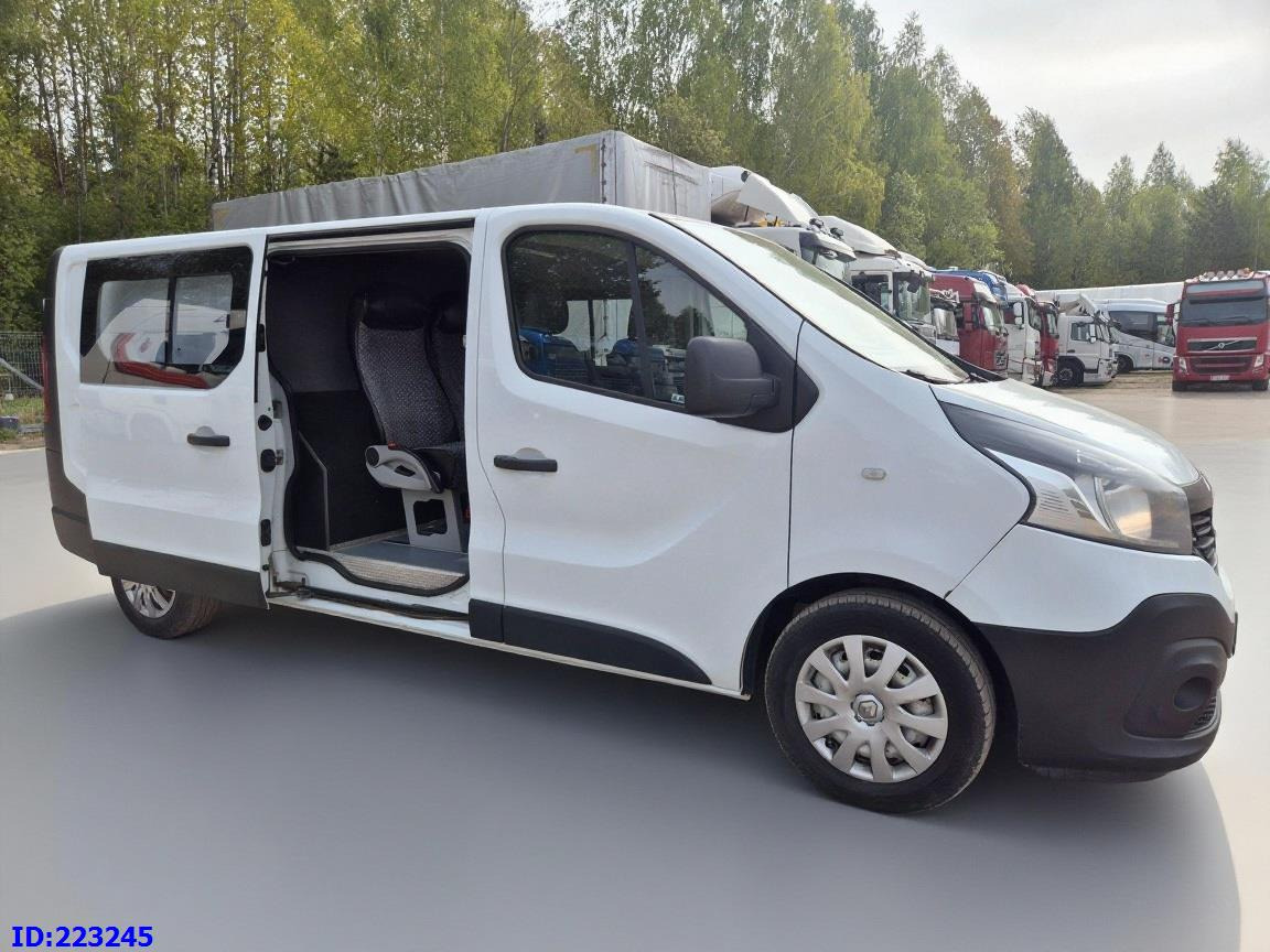 RENAULT Trafic Euro6 - Dostavno vozilo s dvostrukom kabinom: slika RENAULT Trafic Euro6 - Dostavno vozilo s dvostrukom kabinom RENAULT Trafic Euro6 - Dostavno vozilo s dvostrukom kabinom: slika RENAULT Trafic Euro6 - Dostavno vozilo s dvostrukom kabinom