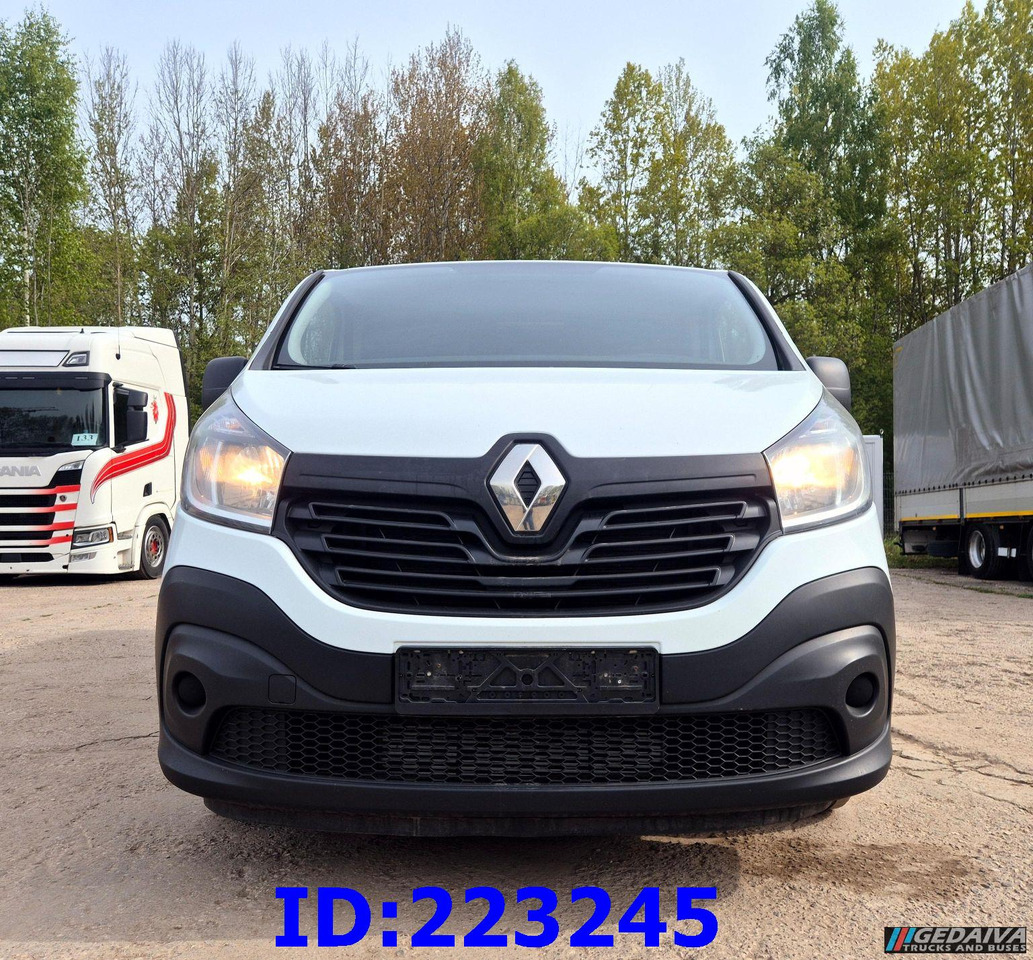 RENAULT Trafic Euro6 - Dostavno vozilo s dvostrukom kabinom: slika RENAULT Trafic Euro6 - Dostavno vozilo s dvostrukom kabinom RENAULT Trafic Euro6 - Dostavno vozilo s dvostrukom kabinom: slika RENAULT Trafic Euro6 - Dostavno vozilo s dvostrukom kabinom