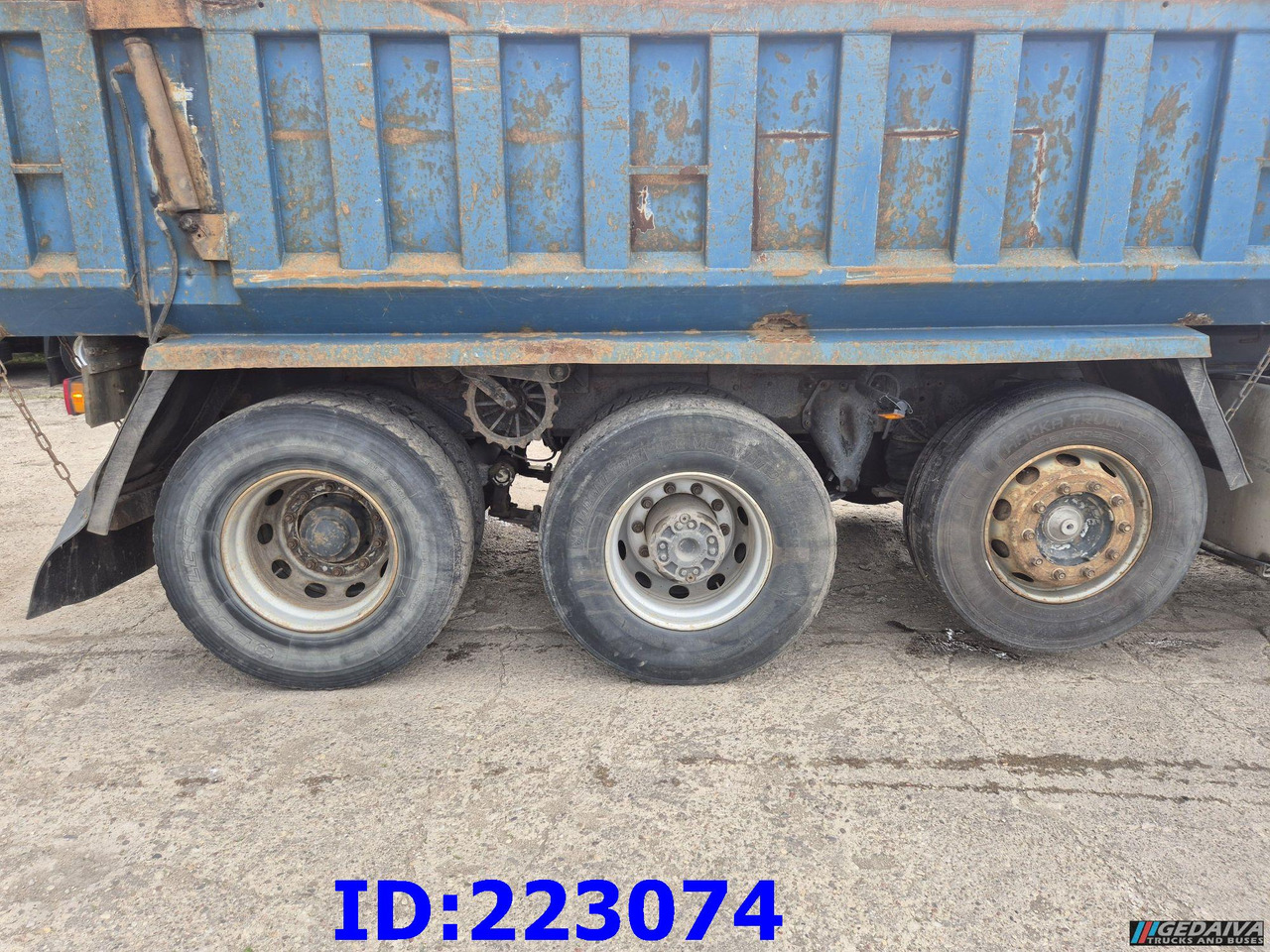 SCANIA 124 8x2 - Manual - Full steel - Kiper: slika SCANIA 124 8x2 - Manual - Full steel - Kiper SCANIA 124 8x2 - Manual - Full steel - Kiper: slika SCANIA 124 8x2 - Manual - Full steel - Kiper
