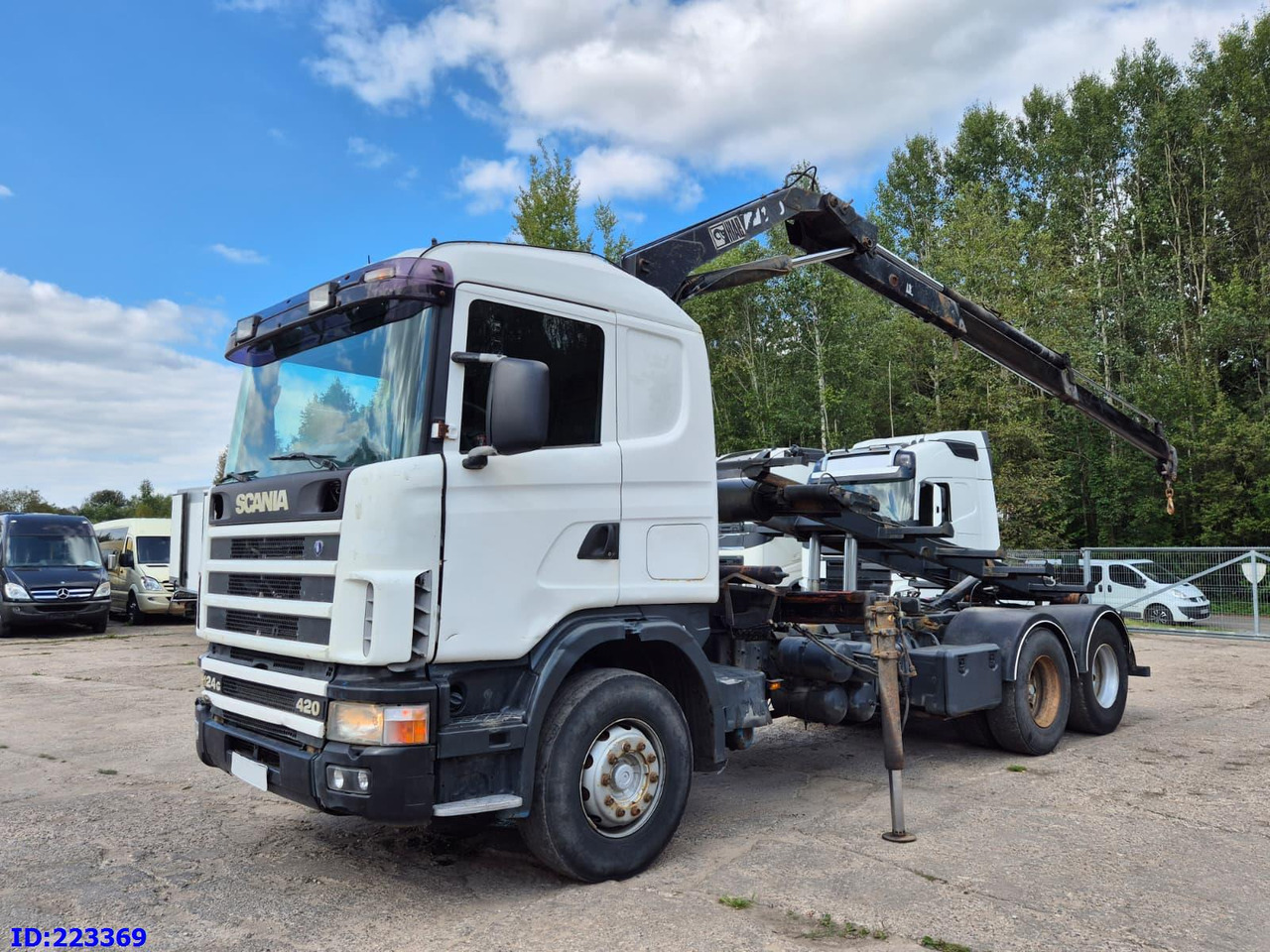 SCANIA R124 420 + Crane HIAB 140AW - Kiper: slika SCANIA R124 420 + Crane HIAB 140AW - Kiper SCANIA R124 420 + Crane HIAB 140AW - Kiper: slika SCANIA R124 420 + Crane HIAB 140AW - Kiper